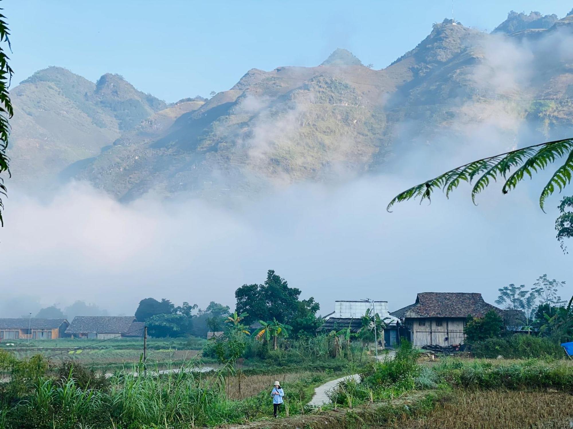 Du Gia Field View Homestay Làng Cac Екстериор снимка