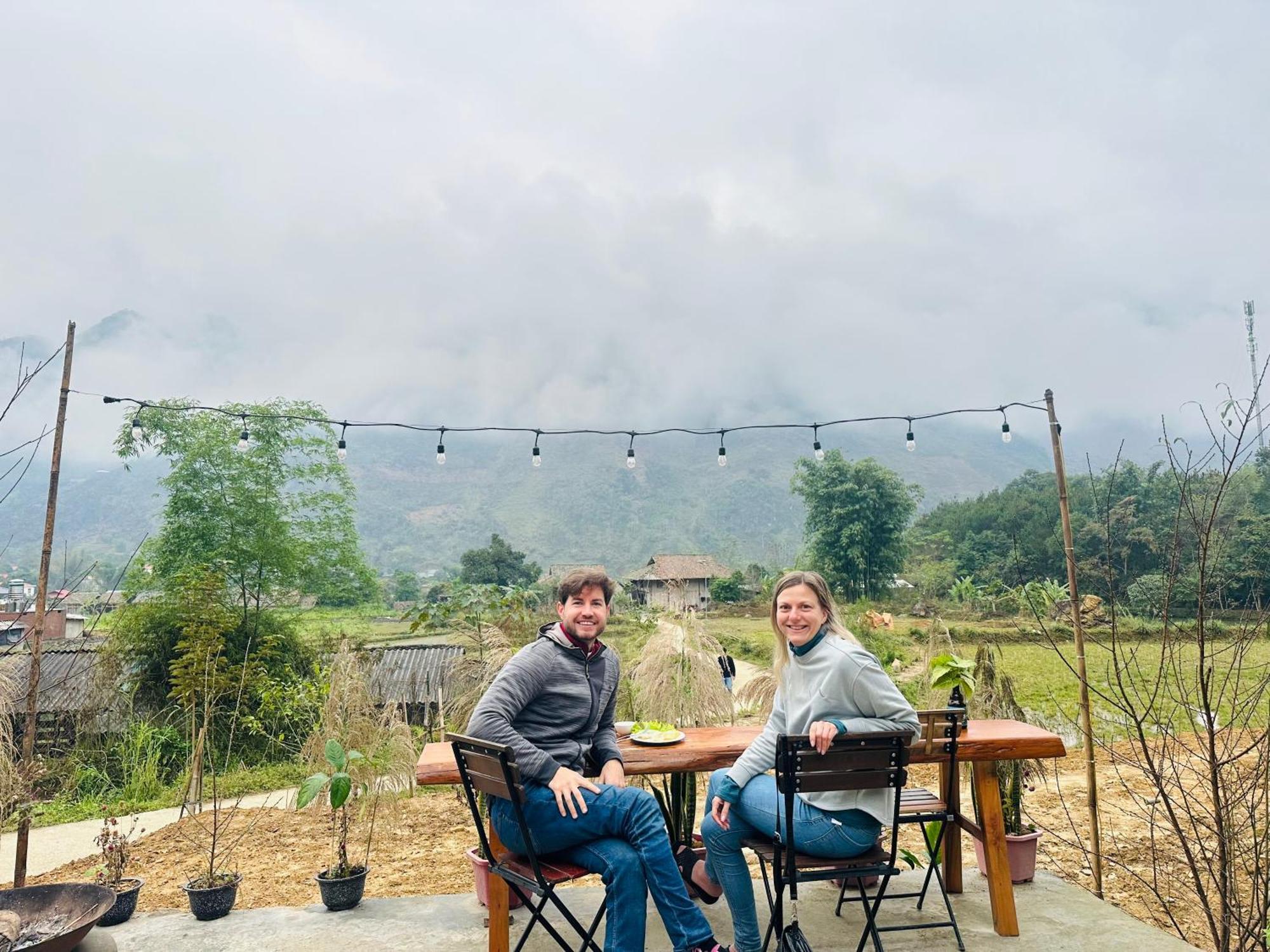 Du Gia Field View Homestay Làng Cac Екстериор снимка
