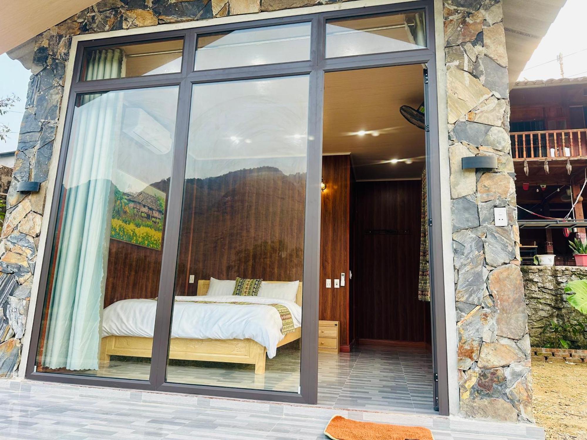 Du Gia Field View Homestay Làng Cac Екстериор снимка